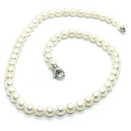 18k white gold 7/7.5 mm round white freshwater high quality pearls necklace.