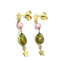 Load image into Gallery viewer, 18K YELLOW GOLD STAR PENDANT EARRINGS, GREEN TOURMALINE, PINK ZIRCONIA, 3.2cm.
