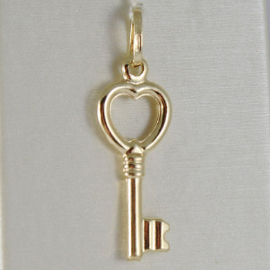 18K YELLOW GOLD KEY HEART LOVE PENDANT FINELY WORKED SMOOTH MADE IN ITALY.
