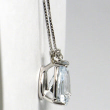 Load image into Gallery viewer, 18k white gold necklace aquamarine 1.60 drop cut &amp; diamond, pendant &amp; chain.
