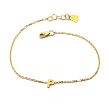 Load image into Gallery viewer, 18k yellow gold rolo thin bracelet with central small 5mm letter initial P.

